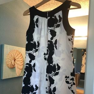BCBG dress - Size 6